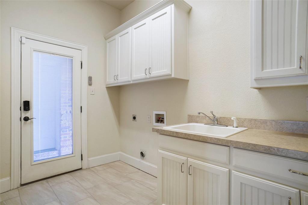 Forest Glenn West - Residential