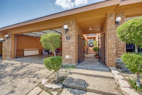 12 Village Green Court Denison TX 75020