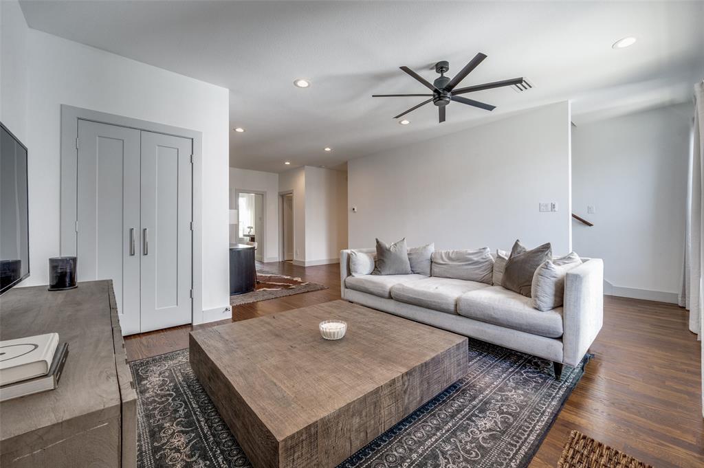 White Rock Hlnds Condos - Residential