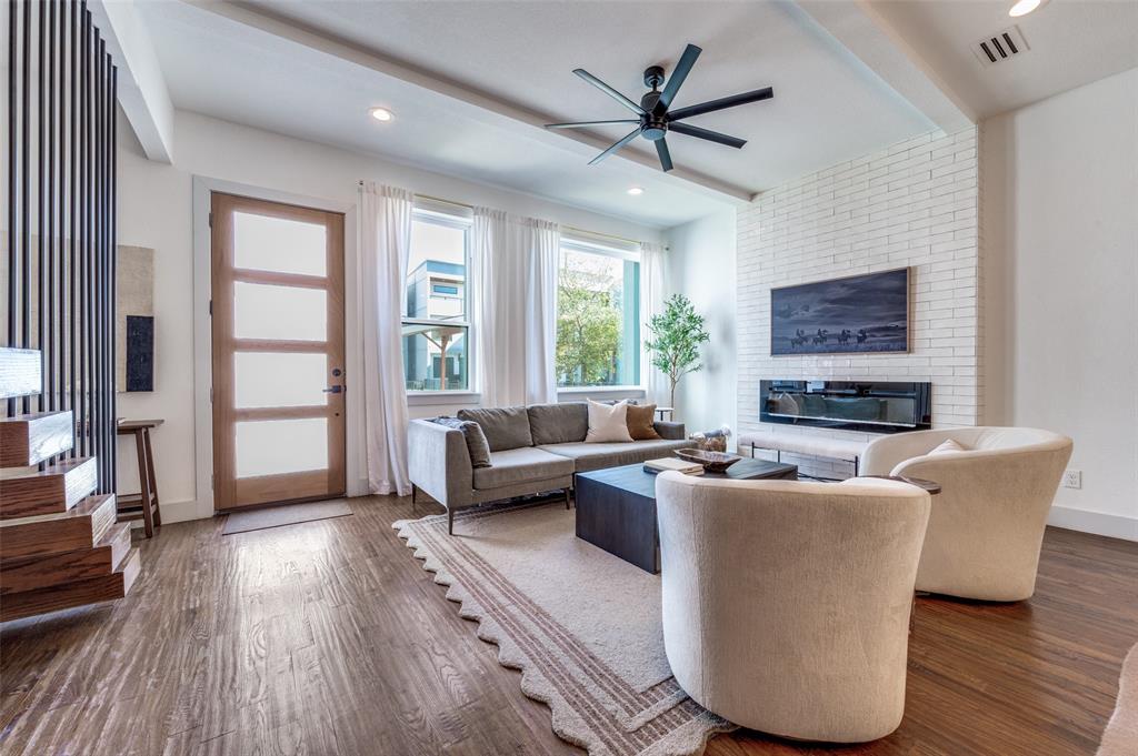 712 Rainwater Road 7