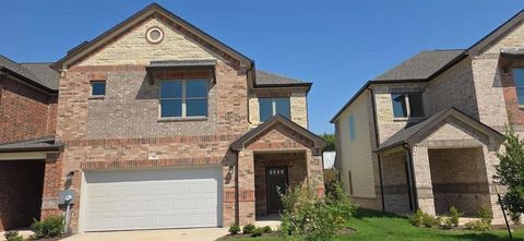 130 Pinkie Holmes Grand Prairie TX 75050