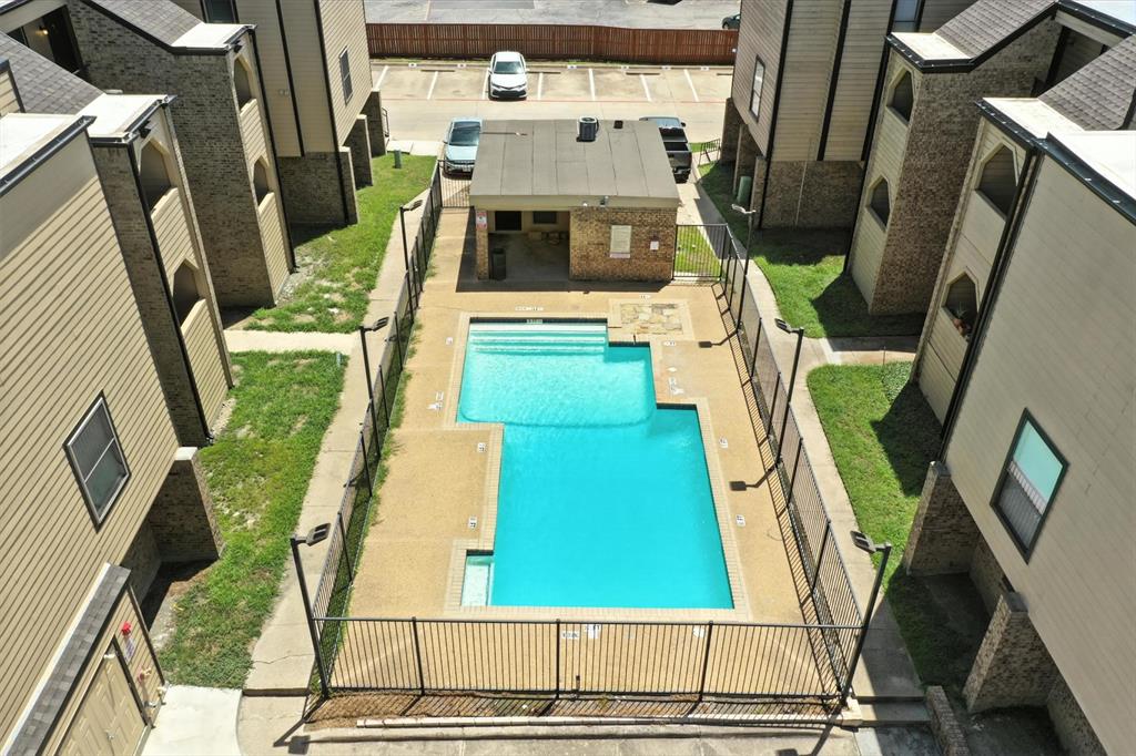 Forest West Condo - Residential