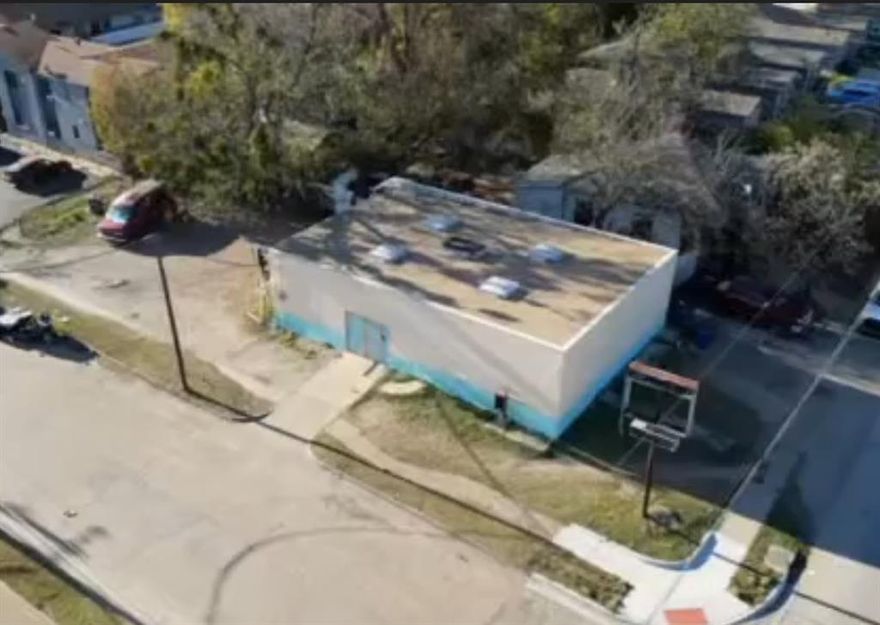 Free standing commercial building with a pylon sign.  New Roof.  New electrical service. Vacant.