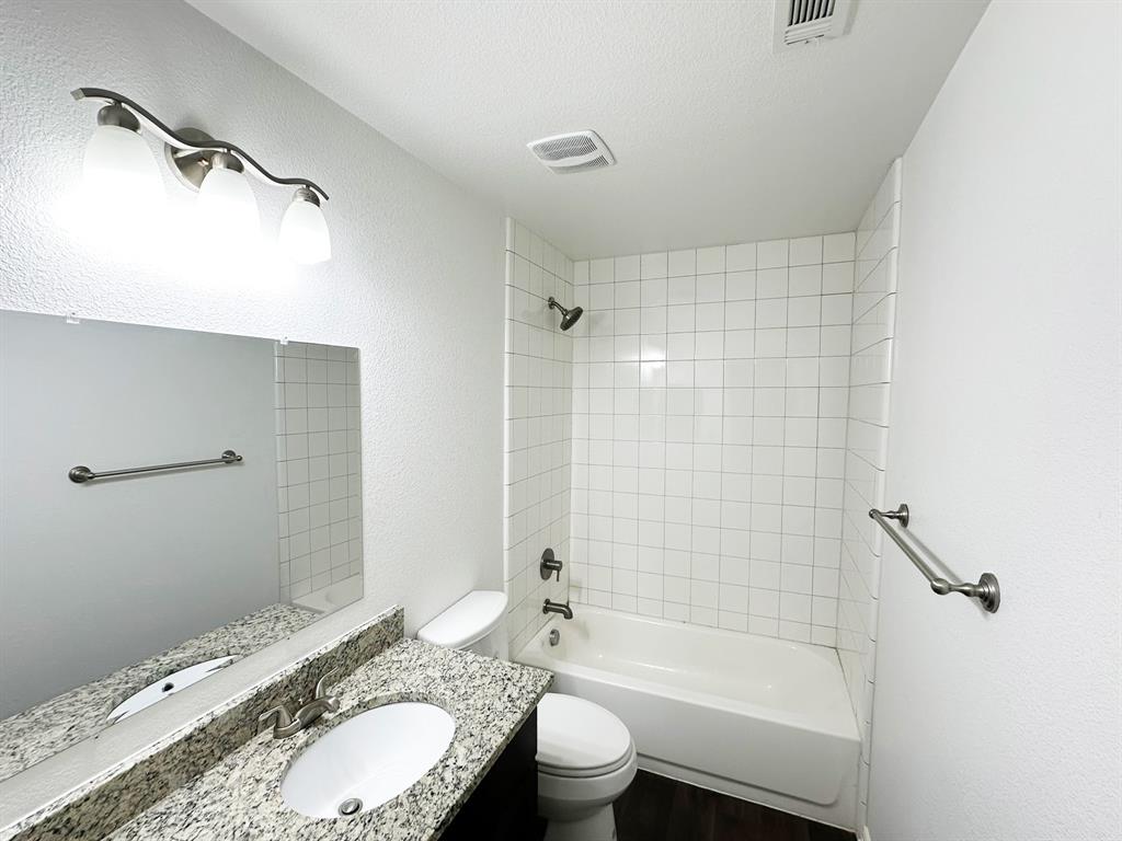 Forest Park Place Sub - Residential Lease