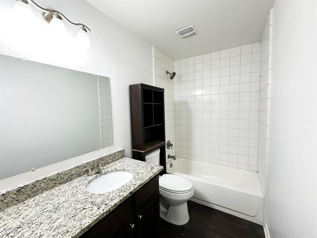 Forest Park Place Sub - Residential Lease