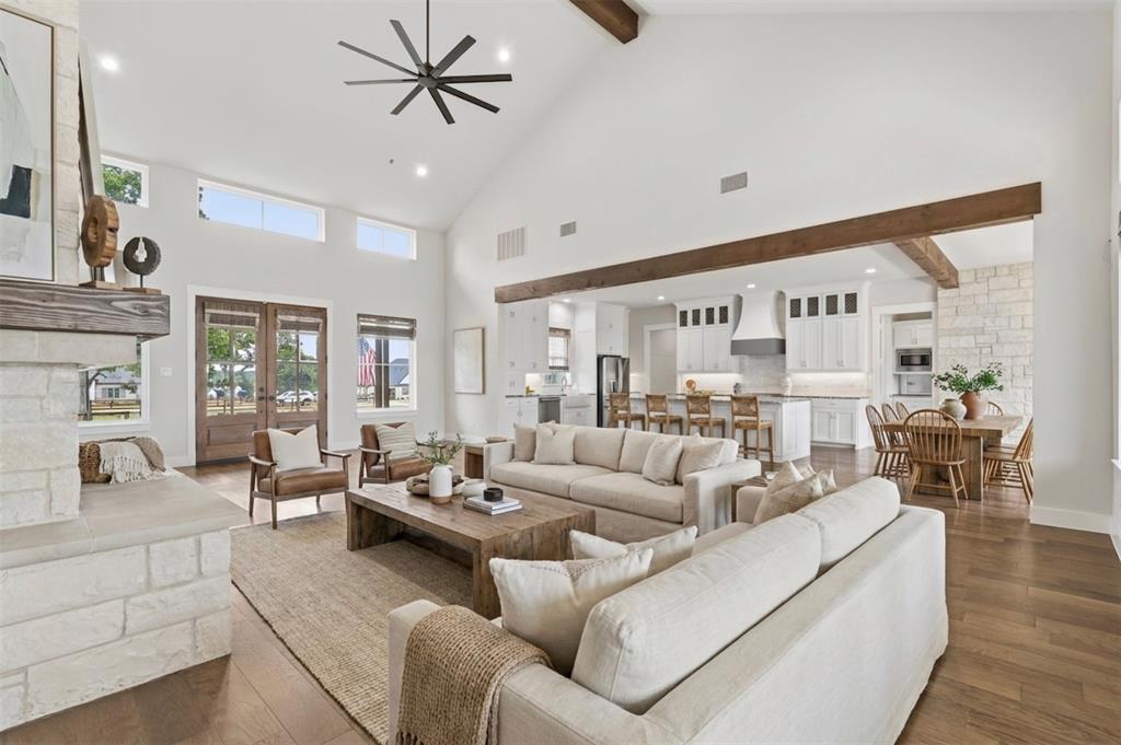 1406 Kara Trail