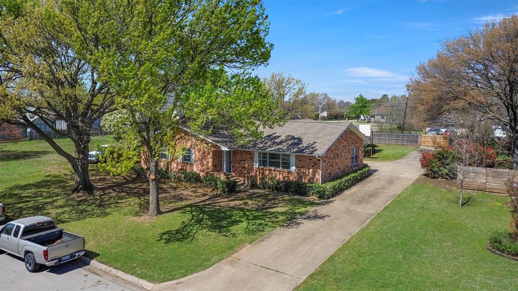 7626 Williams Avenue