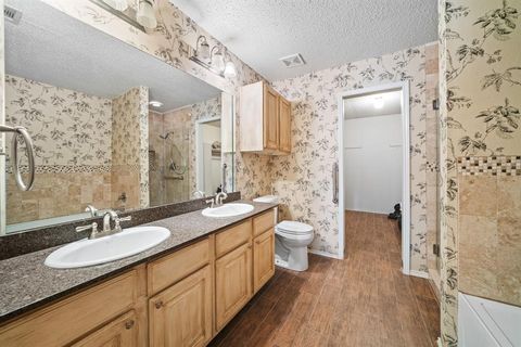 Tiny photo for 158 Hampshire Lane, Rockwall, TX 75032 (MLS # 21194724)