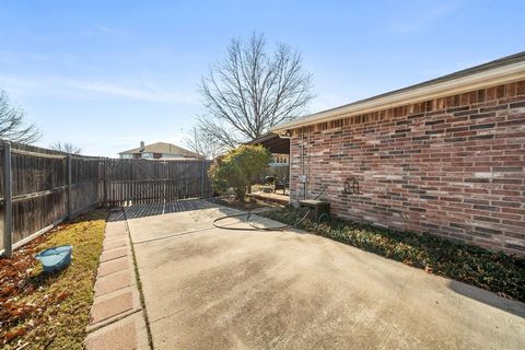 Tiny photo for 158 Hampshire Lane, Rockwall, TX 75032 (MLS # 21194724)