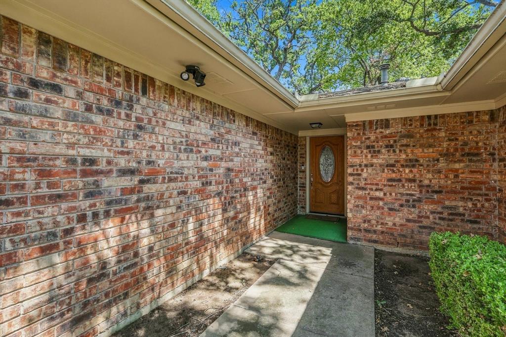 2724 Meadow Green