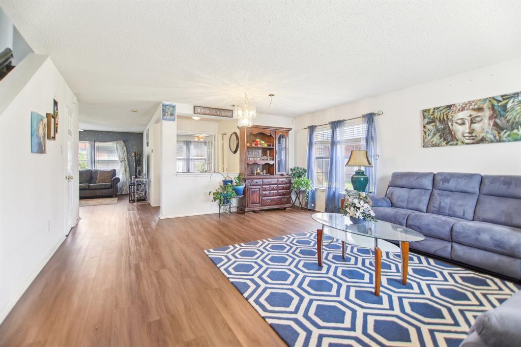 5229 Cedar View Court