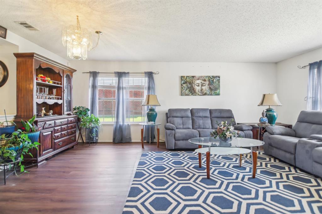 5229 Cedar View Court