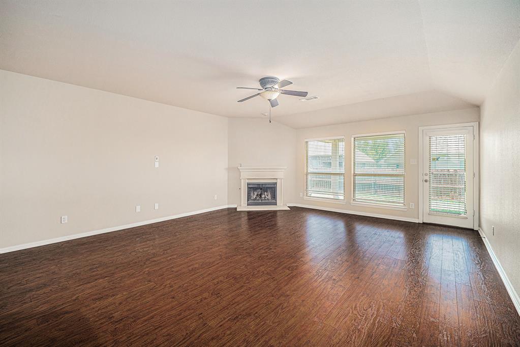 1221 Shalimar Drive