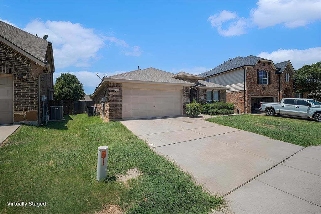 1221 Shalimar Drive