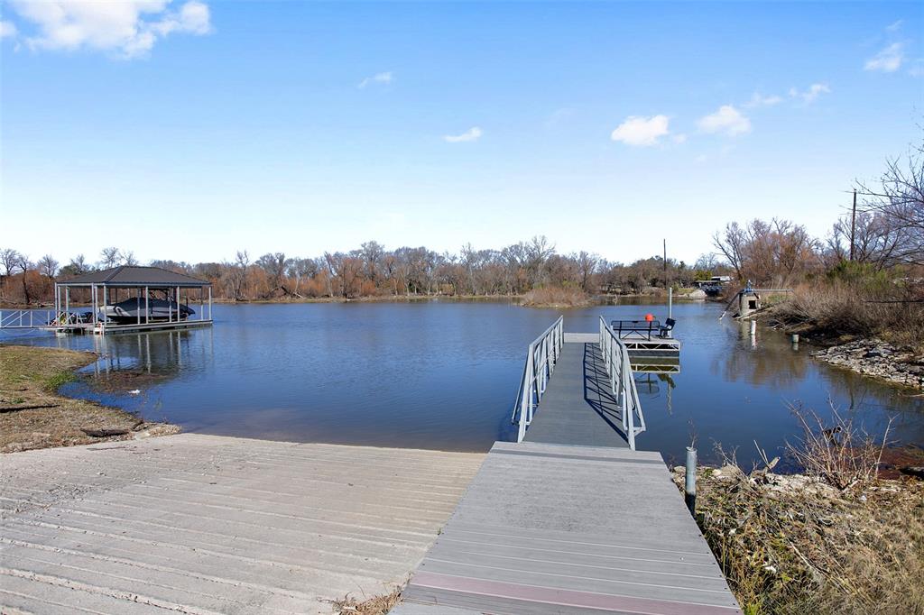 Resort On Eagle Mountain Lake - Residential