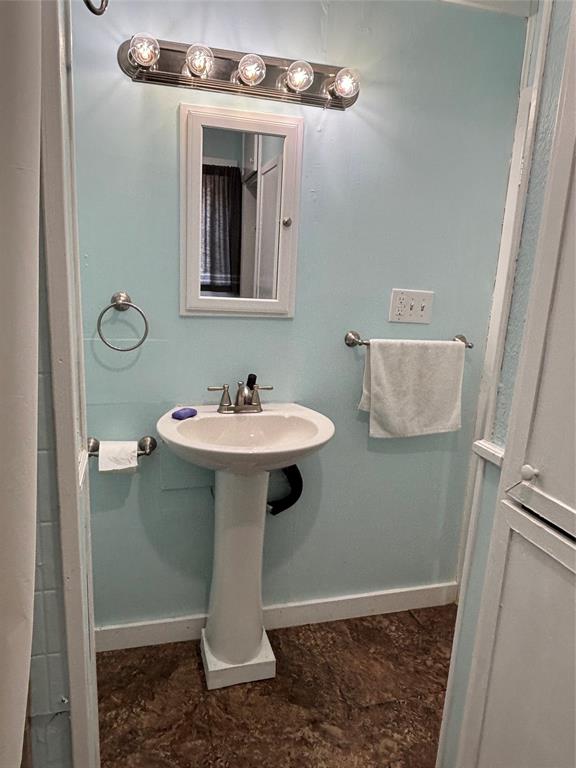 Convair Oaks Estates Add - Residential