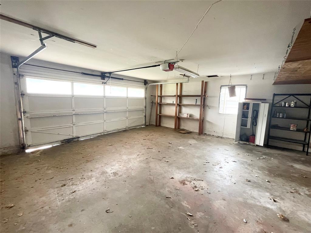 Rolling Hills - Residential