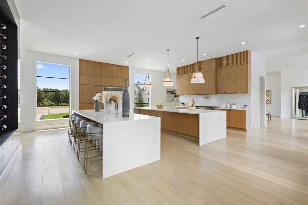337 Renaissance Lane