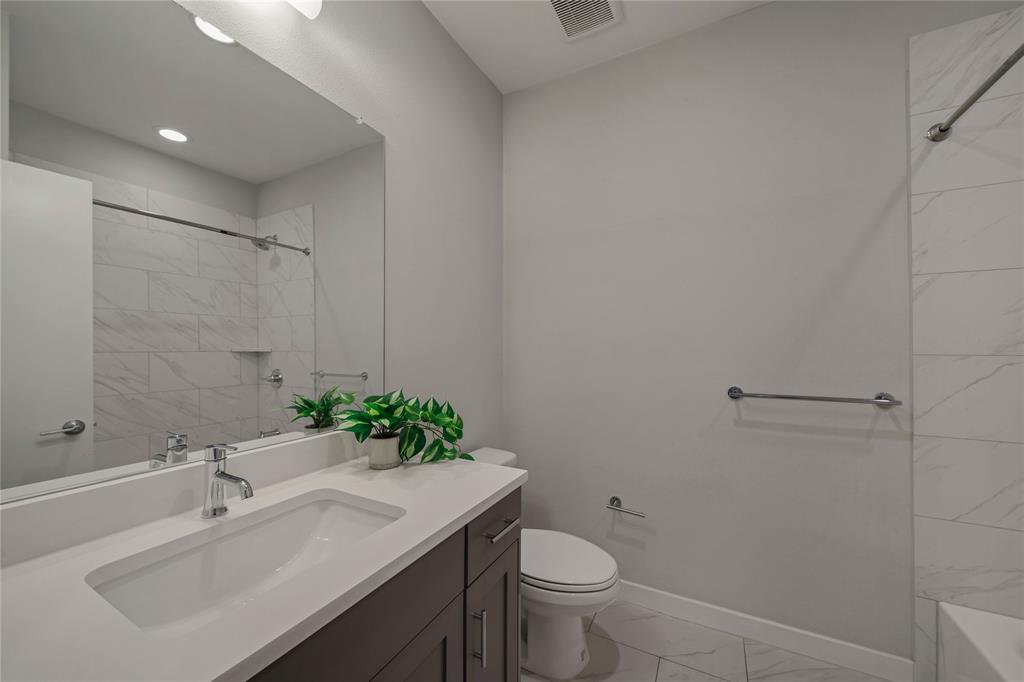 Kings Highway - Residential