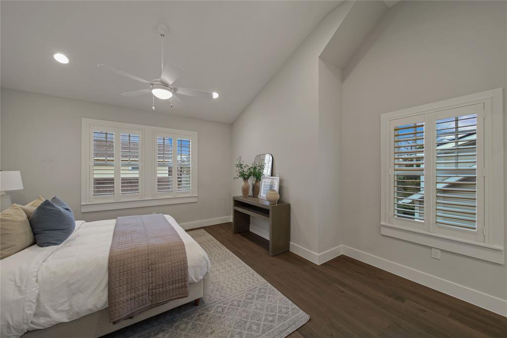 Kings Highway - Residential