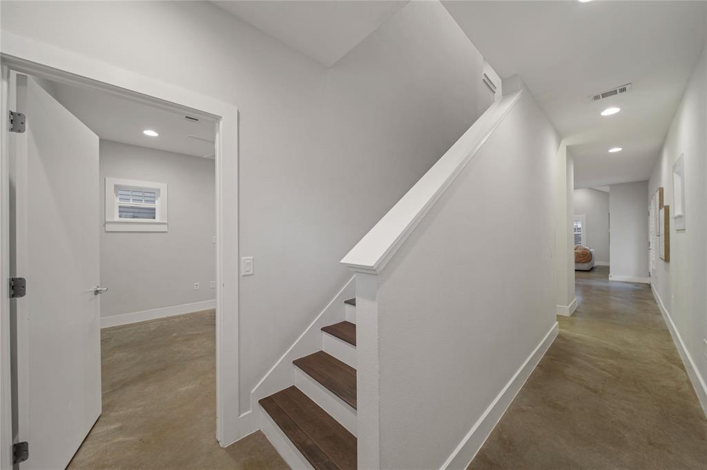 Kings Highway - Residential