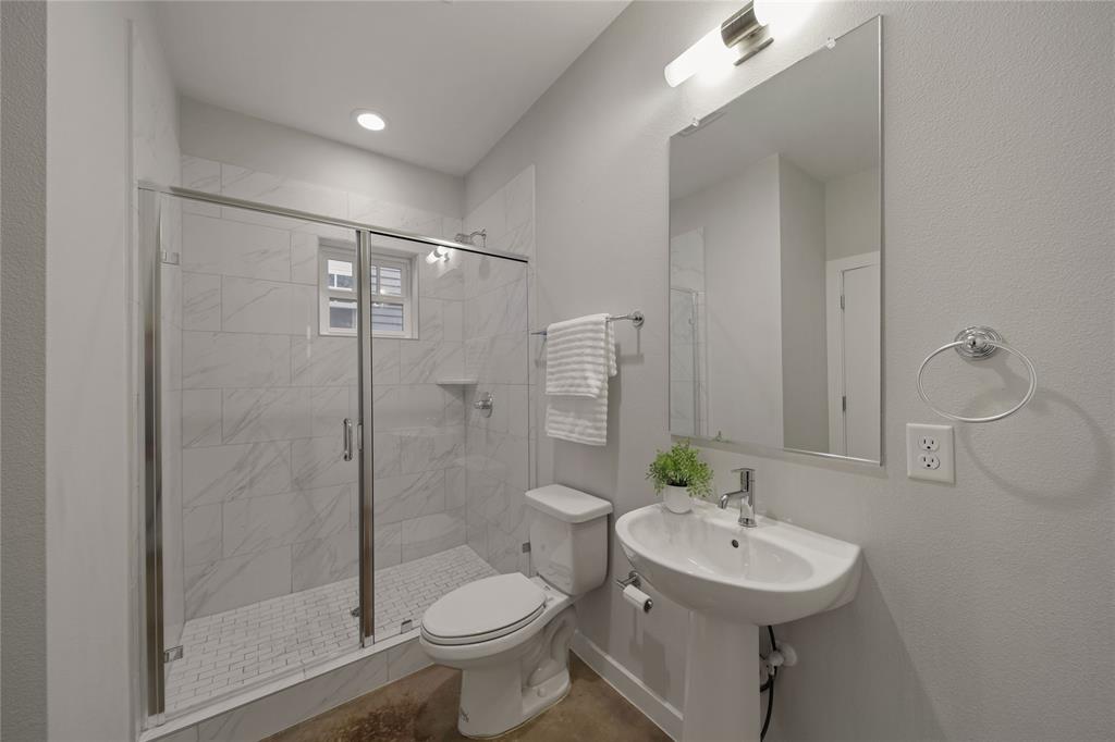 Kings Highway - Residential