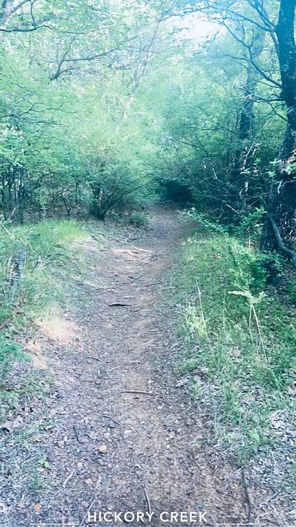 Hickory Crk Xing - Residential Lease