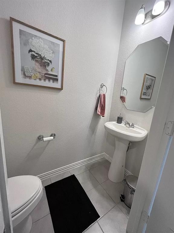 Hickory Crk Xing - Residential Lease