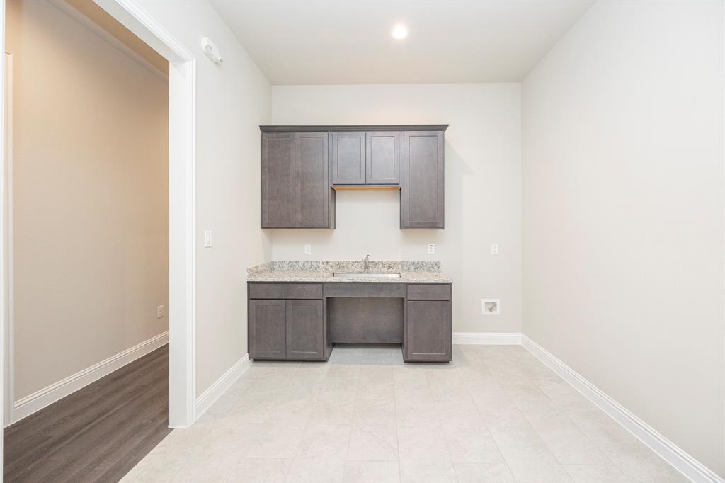 Collin Ridge Office Park - Commercial Lease