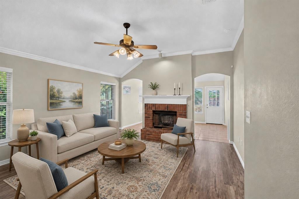 103 Post Oak Drive