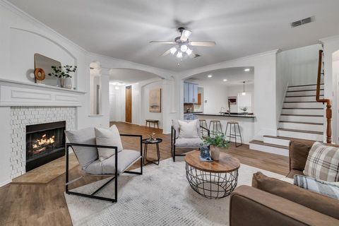 15704 RINGDOVE Fort Worth TX 76262