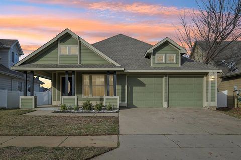 1633 Mary Lane Providence Village TX 76227