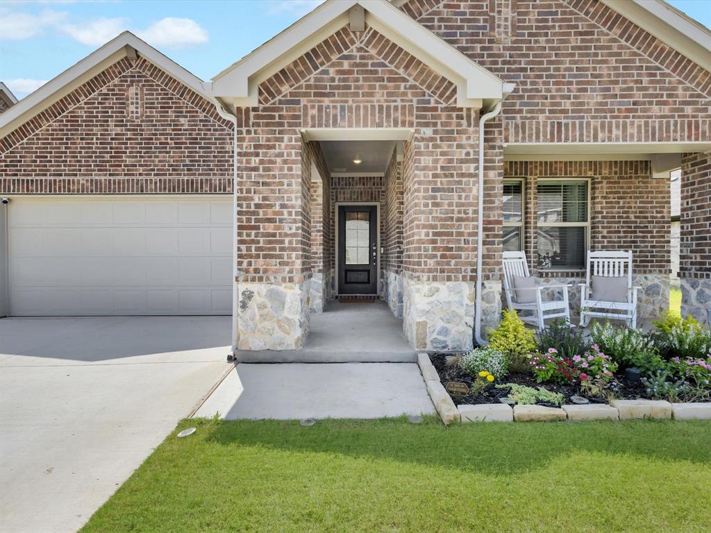 6625 Denim Drive