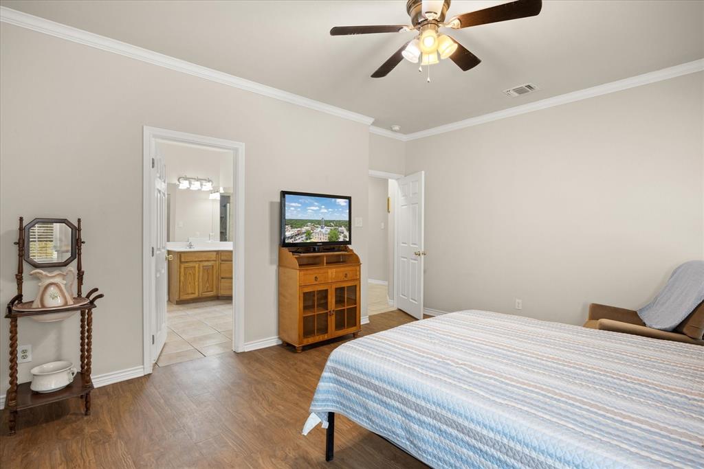 Lakeside - Residential