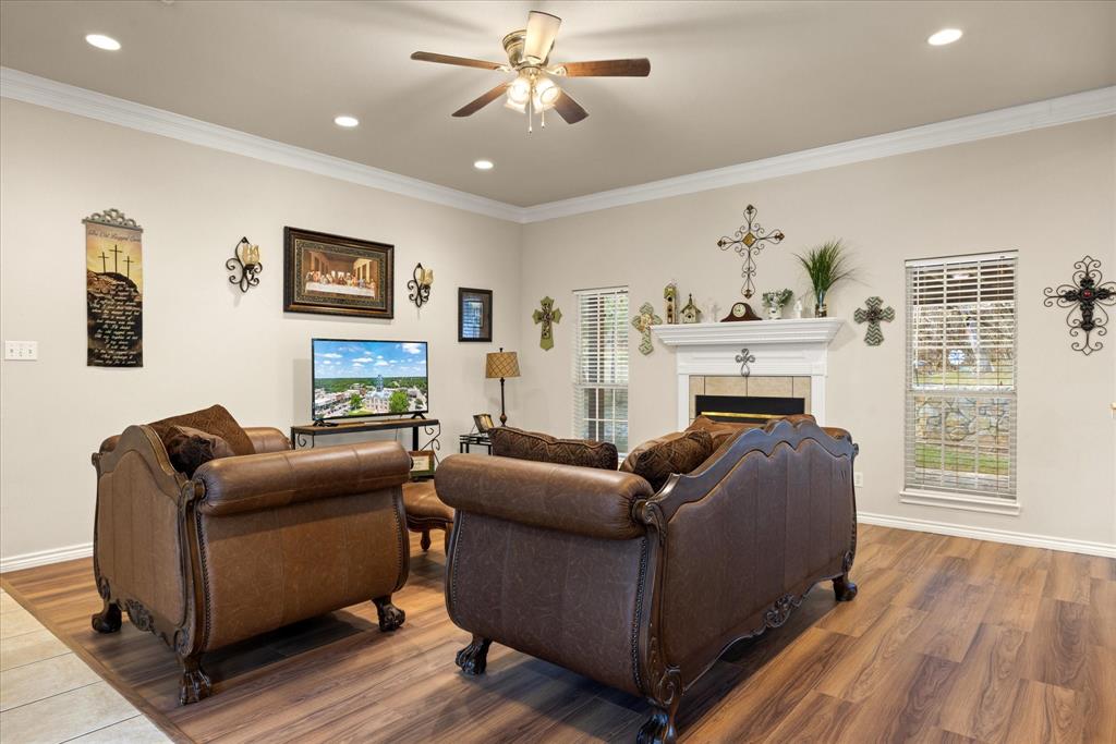 119 Spanish Oaks Trail