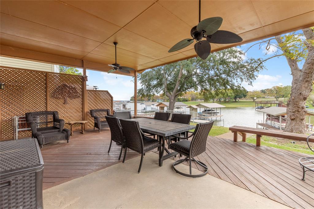 Villa Bay - Residential