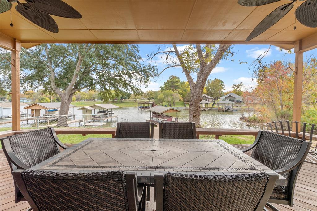 Villa Bay - Residential