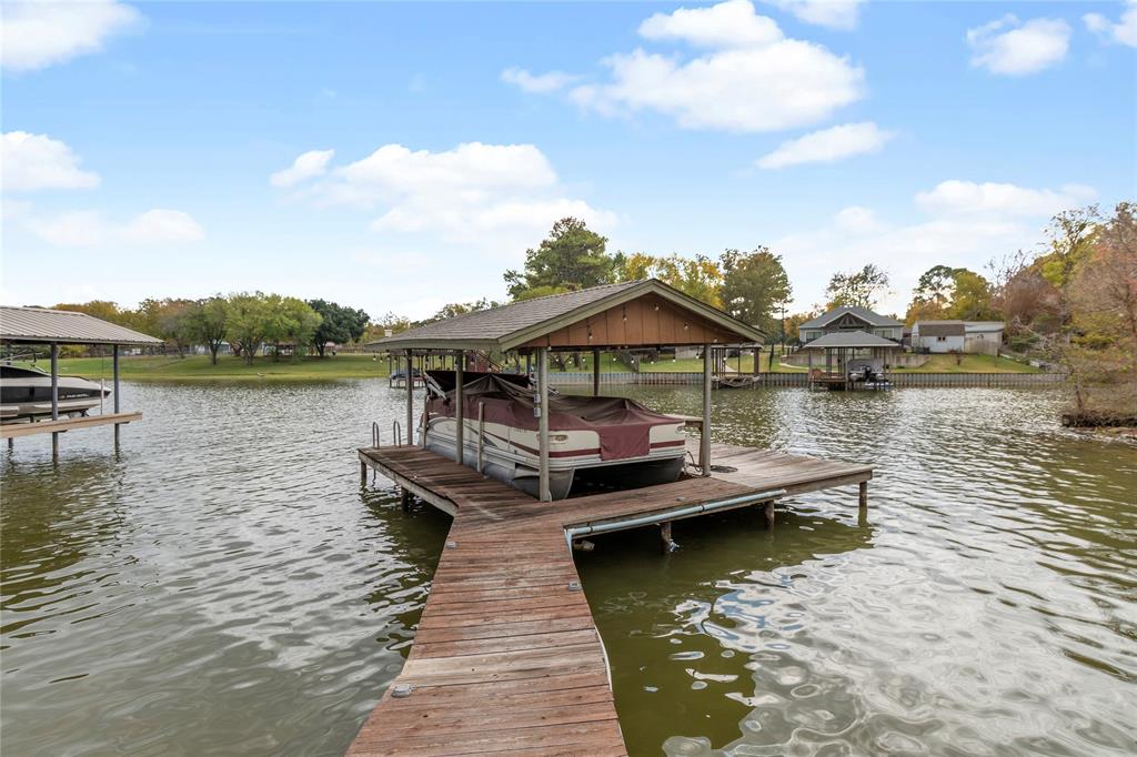 Villa Bay - Residential