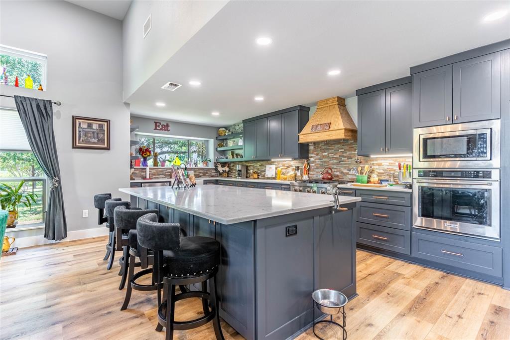 LA VISTA GRANDE ESTS UNREC - Commercial Sale