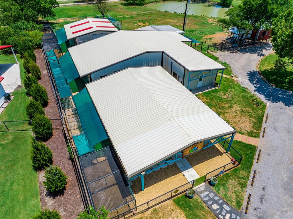 LA VISTA GRANDE ESTS UNREC - Commercial Sale