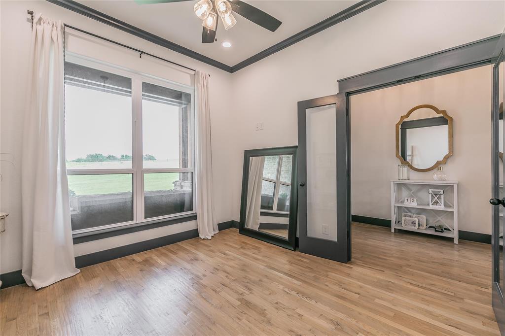 1115 Pioneer Crossing