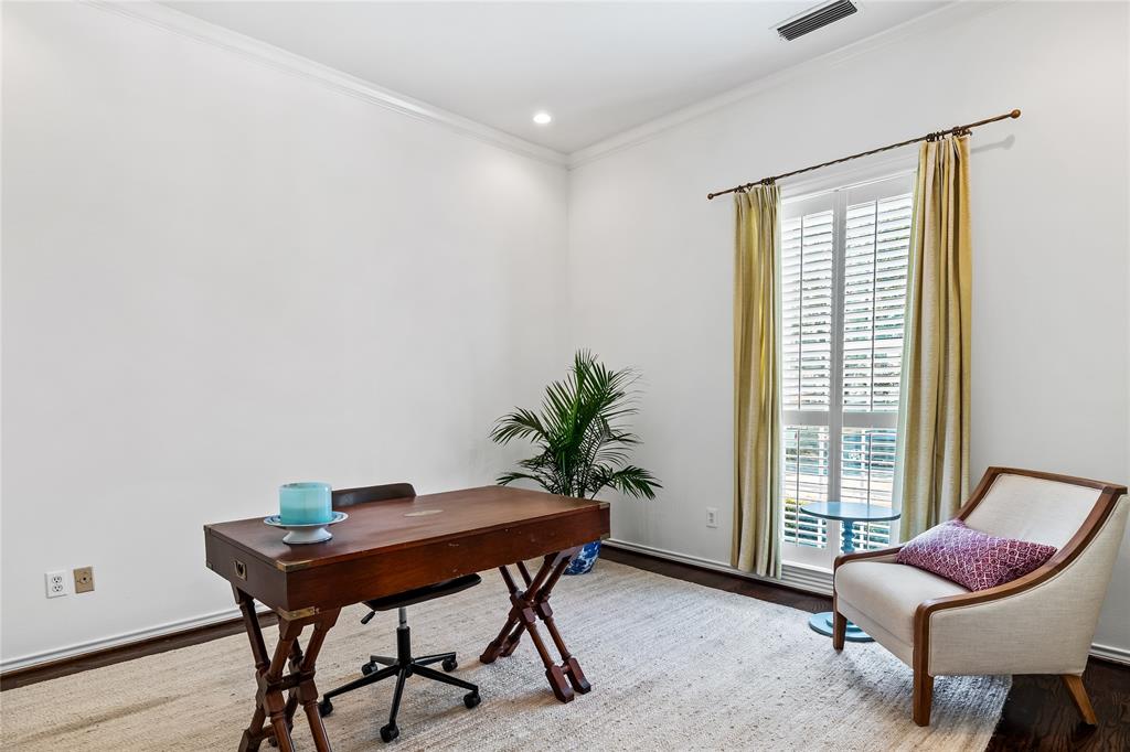 Caruth Hills 01 - Residential