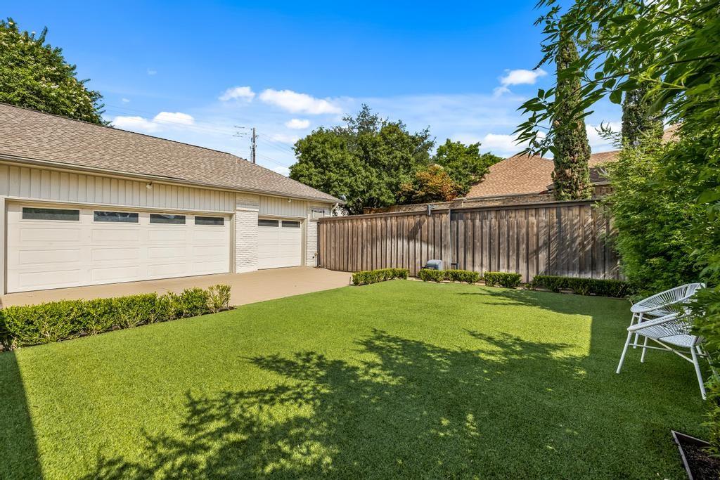 Caruth Hills 01 - Residential