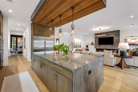 Tiny photo for 5531 Goodwin Avenue, Dallas, TX 75206 (MLS # 21195149)