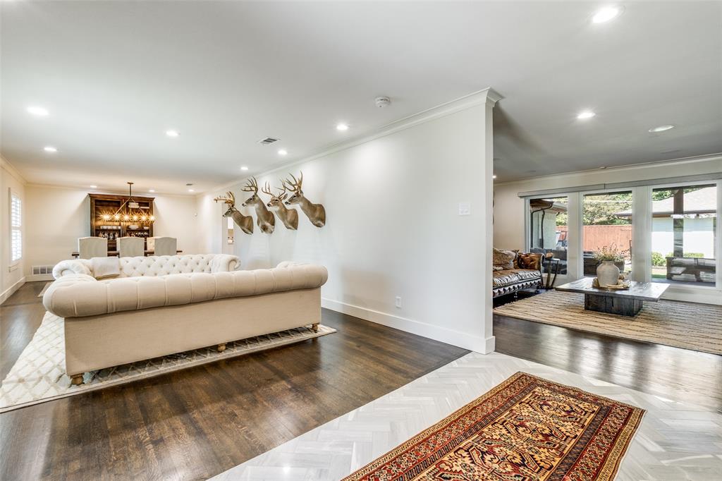 6015 Meadow Crest Drive