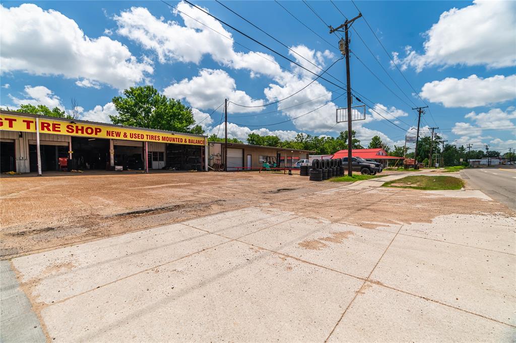 City Of Paris - Commercial Sale