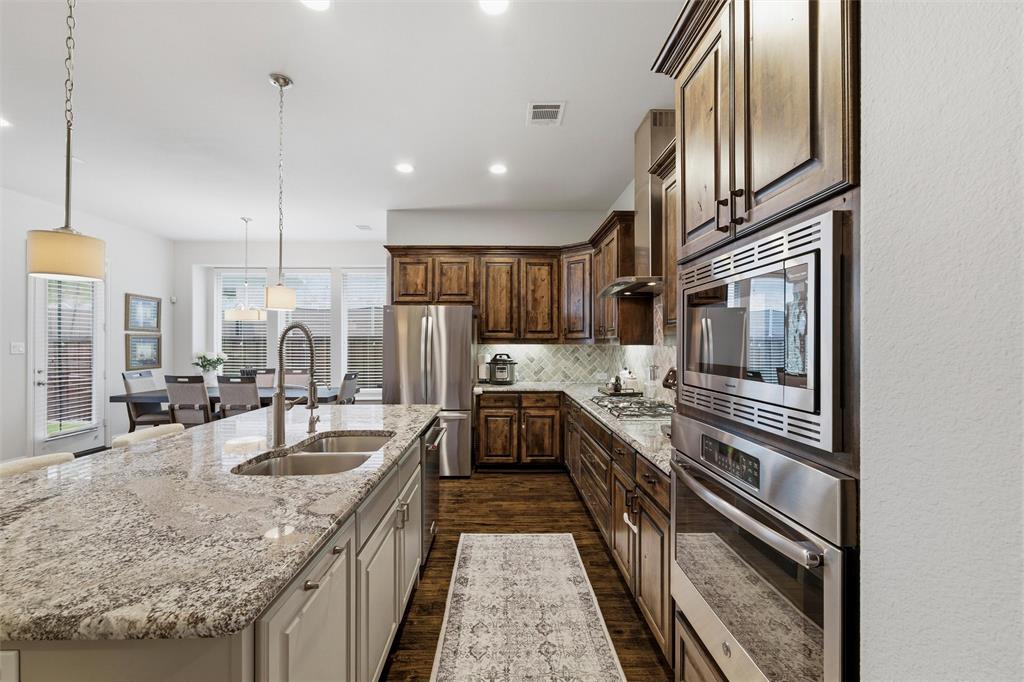 Mustang Park Ph Five - Residential