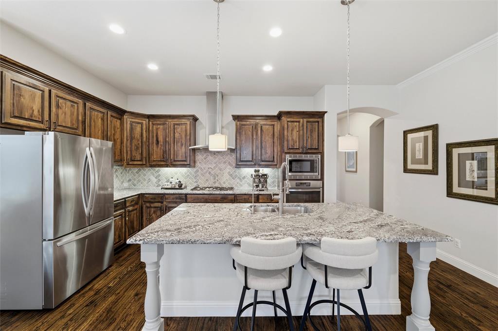 Mustang Park Ph Five - Residential