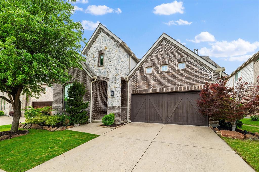 4637 Seabiscuit Street