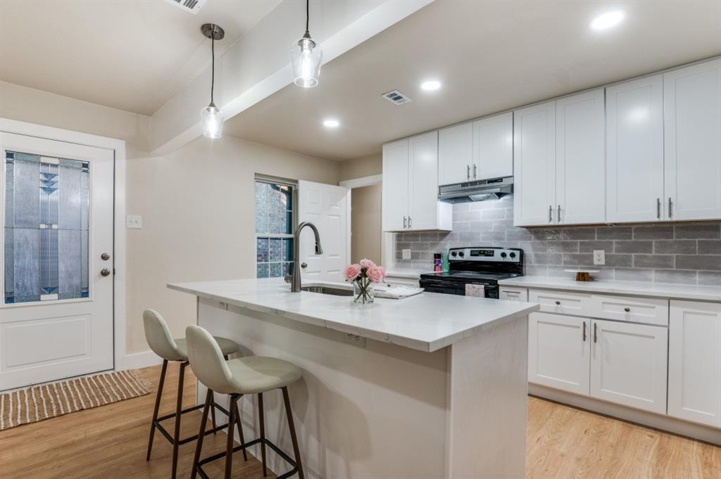 1546 Sunset Village Drive